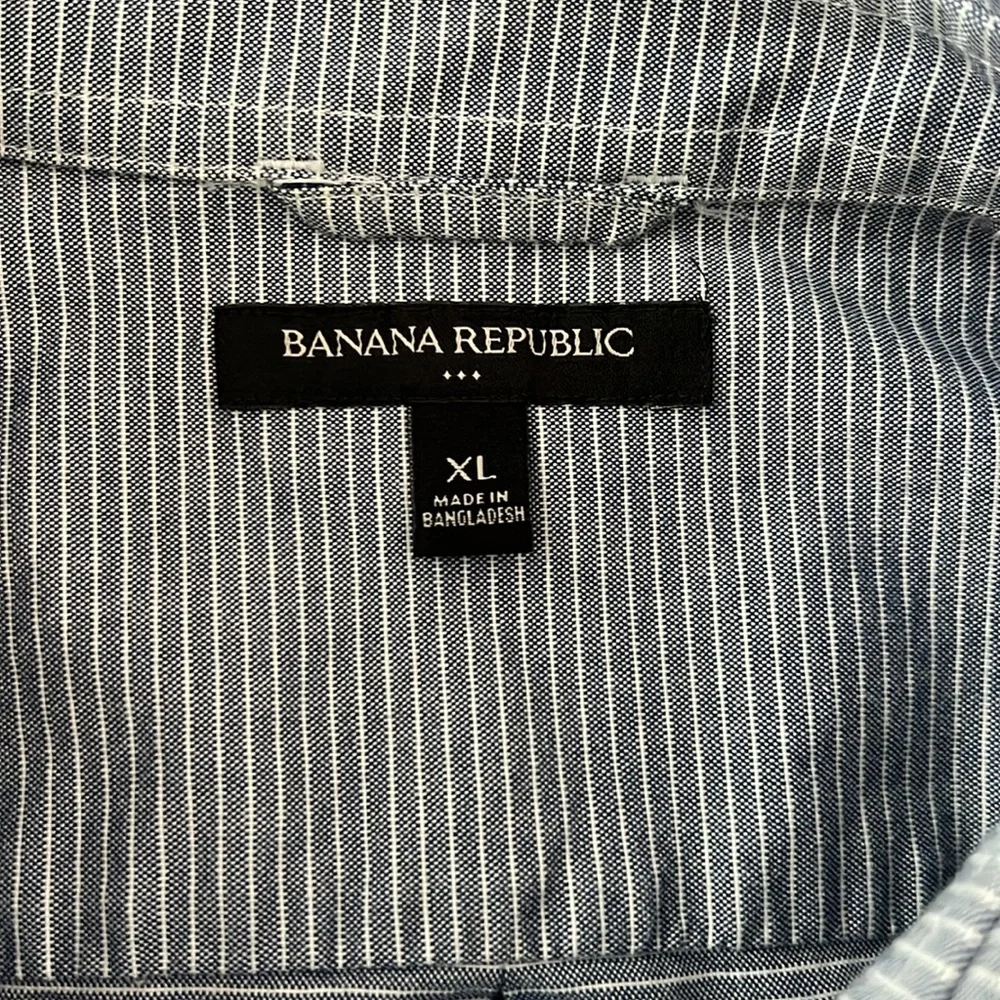 Banana Republic button down shirt size XL